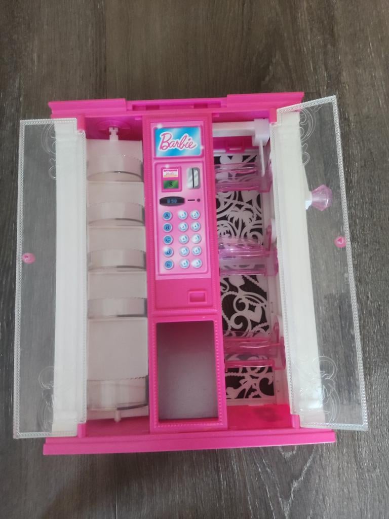 Barbie kast voor schoenen, sieraden en tassen, Ophalen of Verzenden, Toebehoren