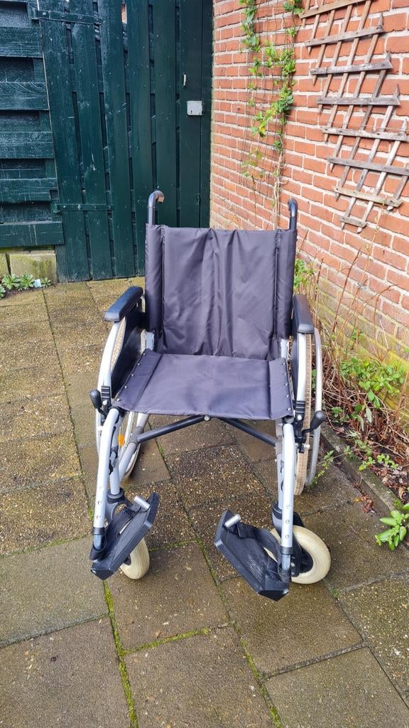 Na overlijden vouwbare rolstoel met kussen, Ophalen of Verzenden, Duwrolstoel