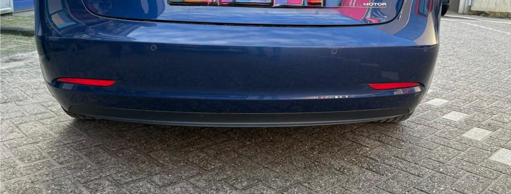 Tesla model 3 achterbumper, Auto-onderdelen, Ophalen, Gebruikt, Bumper