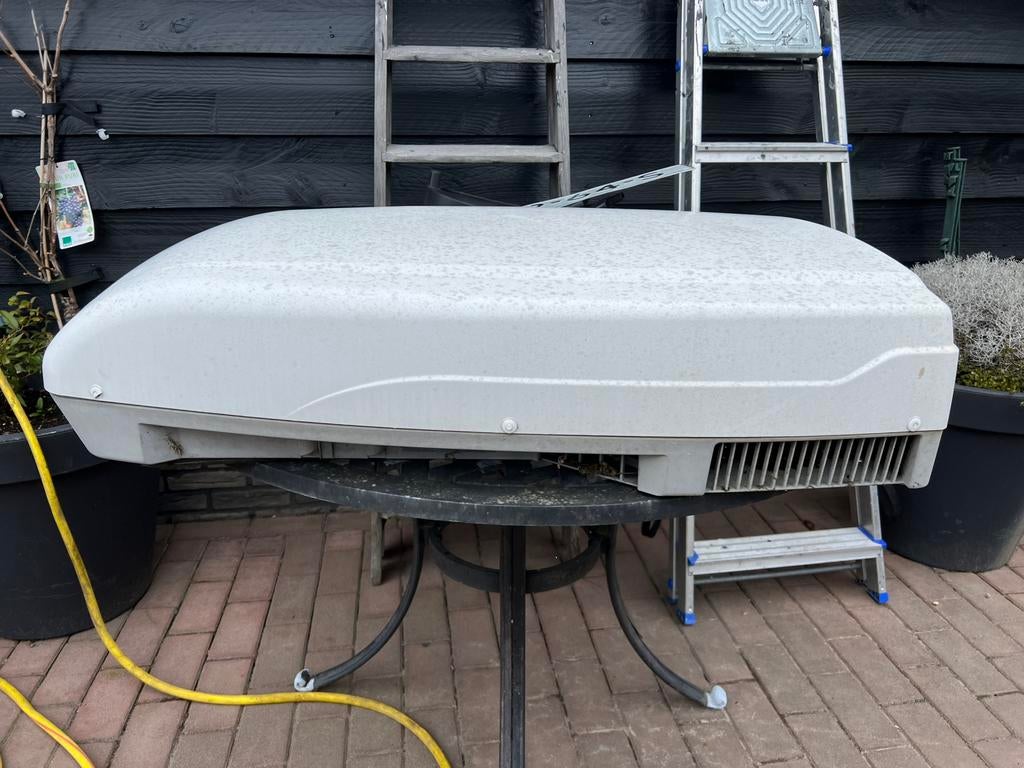 Dometic b2200 dakairco caravan defect, Caravans en Kamperen, Ophalen, Gebruikt