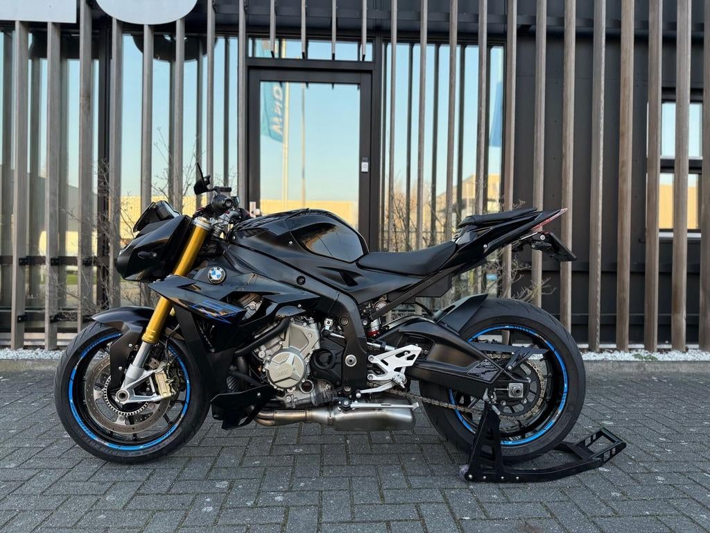 *VERKOCHT* BMW S 1000 R -2016- Black - Akrapovic S1000R, 4 cilinders, Motorrijbewijs A, Bedrijf, Onbekend