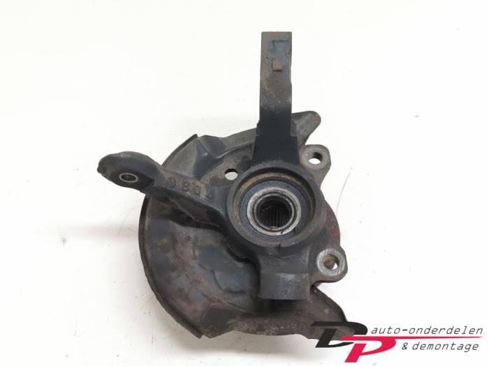 Fusee links-voor van een Daihatsu Young RV, Auto-onderdelen, Gebruikt, Daihatsu, -, -