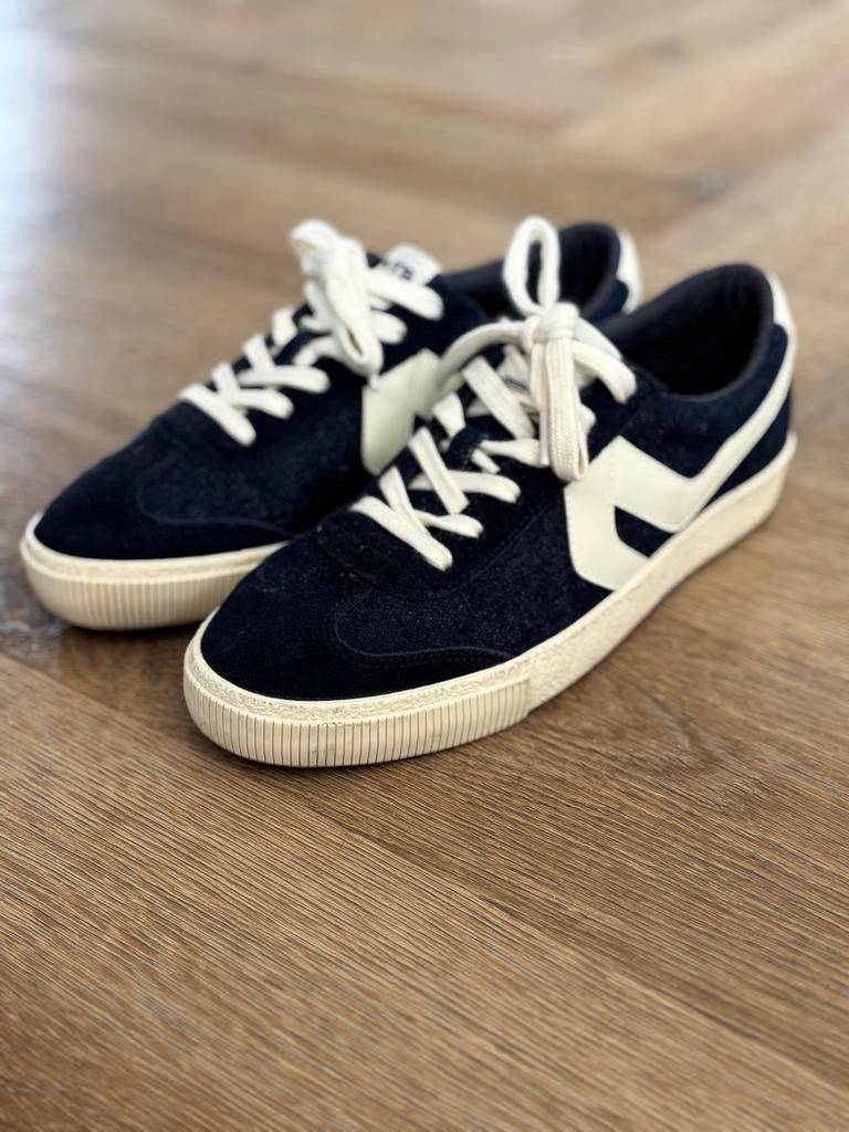Levi's sneakers donkerblauw - Maat 40, Kleding | Heren, Schoenen, Ophalen of Verzenden, Zo goed als nieuw, Blauw, Sneakers of Gympen