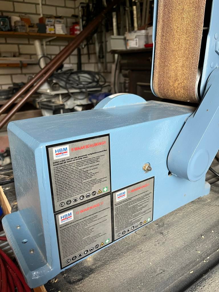 HBM Bandschuurmachine - Professionele Schuurmachine, Ophalen of Verzenden, Gebruikt, 600 tot 1200 watt, Bandschuurmachine