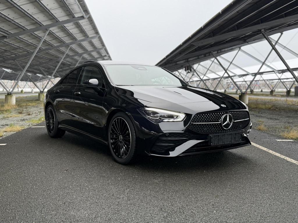 Mercedes-Benz CLA-klasse 180 Business Solution AMG | Night |, Auto's, CLA, 136 pk, 4 cilinders, Zwart