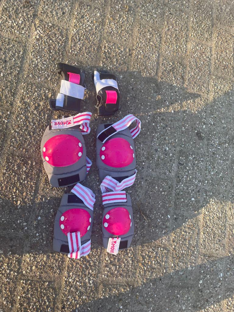 Kinder Knie-, elleboog- en polsbeschermers set, Ophalen of Verzenden, Gebruikt