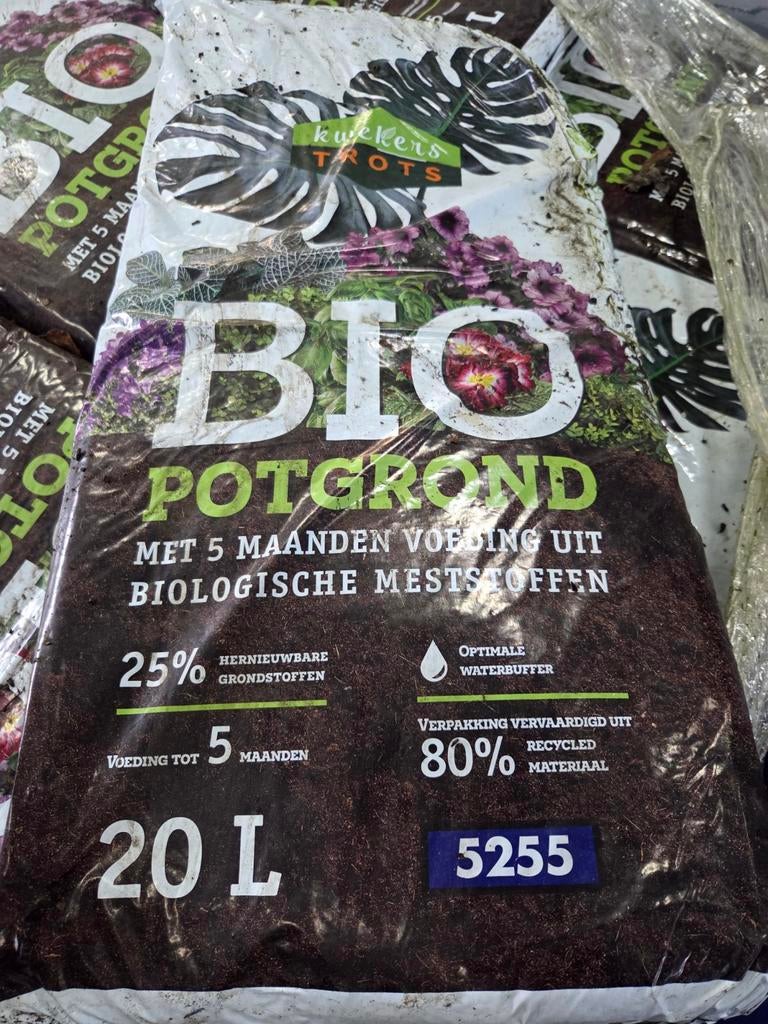 Pallet biologische potgrond 126 zakken van 20 liter, Ophalen