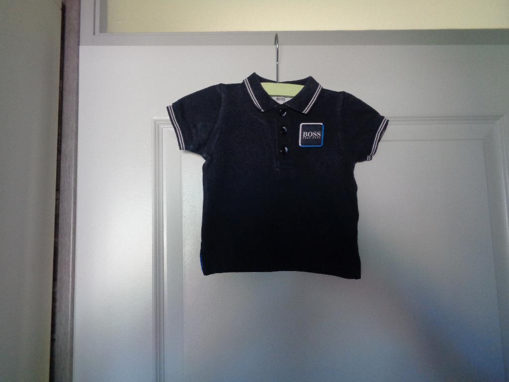 Hugo Boss polo maat 62, Kinderen en Baby's, Ophalen of Verzenden, Zo goed als nieuw, Hugo Boss, Jongetje