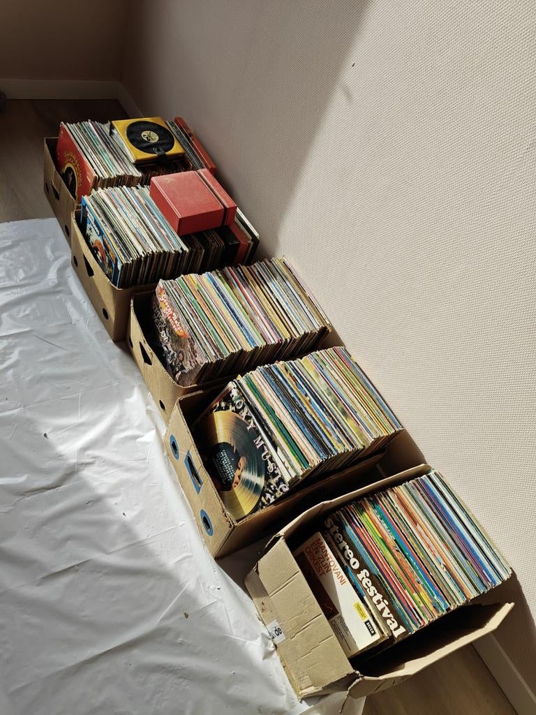 Grote verzameling vinyl platen, Ophalen