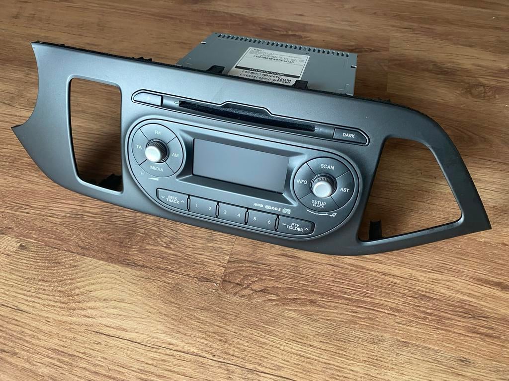 Originele autoradio Kia Picanto 2013, Auto diversen, Autoradio's, Ophalen of Verzenden, Zo goed als nieuw