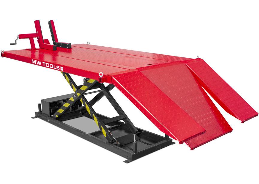 Elektrische motor en ATV schaarlift 600kg 2000x1200mm, Motoren, Ophalen of Verzenden