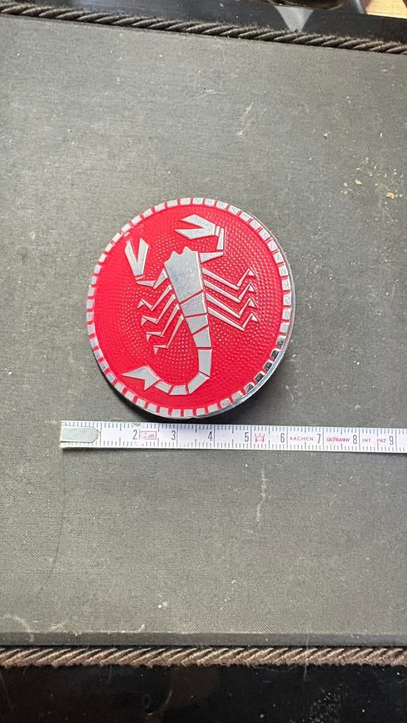 Fiat abarth classic 500 Embleem, Ophalen of Verzenden, Zo goed als nieuw