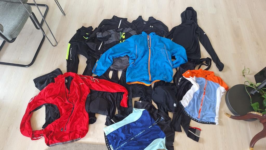 Grote partij fietskleding, Ophalen of Verzenden, Gebruikt, L, Bovenkleding