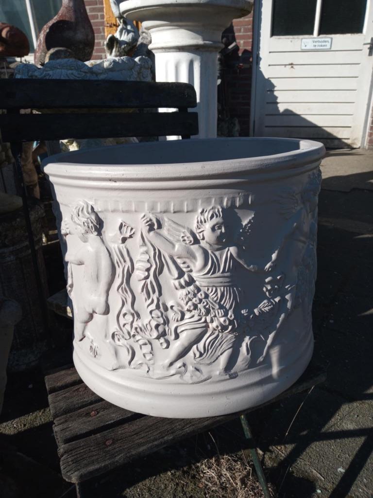 Oude terra cotta vaas, Ophalen