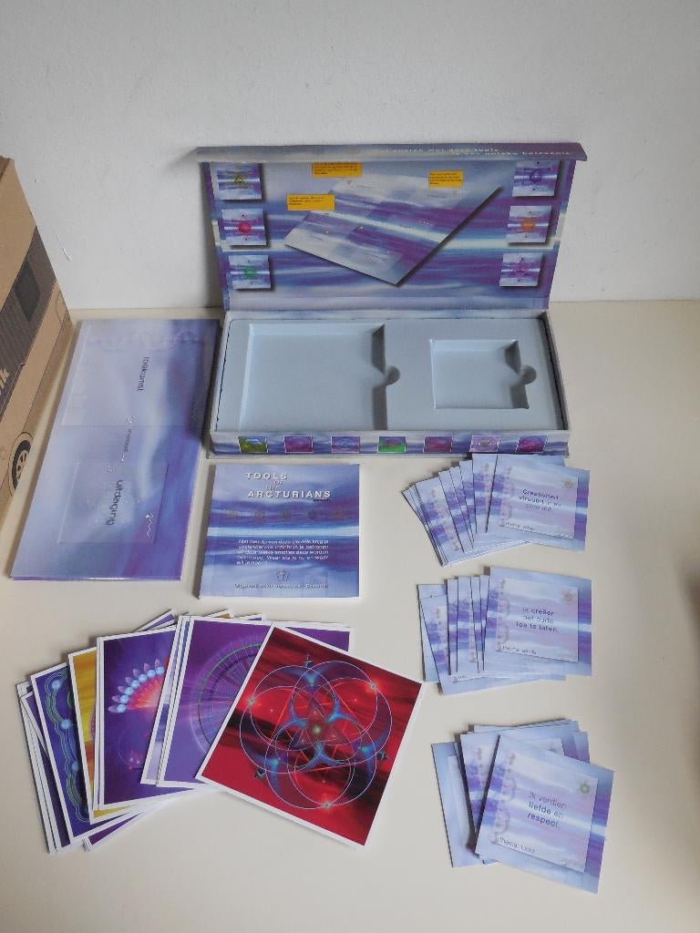 Tools of the Arcturians een krachtig affirmatiespel Janosh, Overige typen, Ophalen of Verzenden, Zo goed als nieuw, Janosh