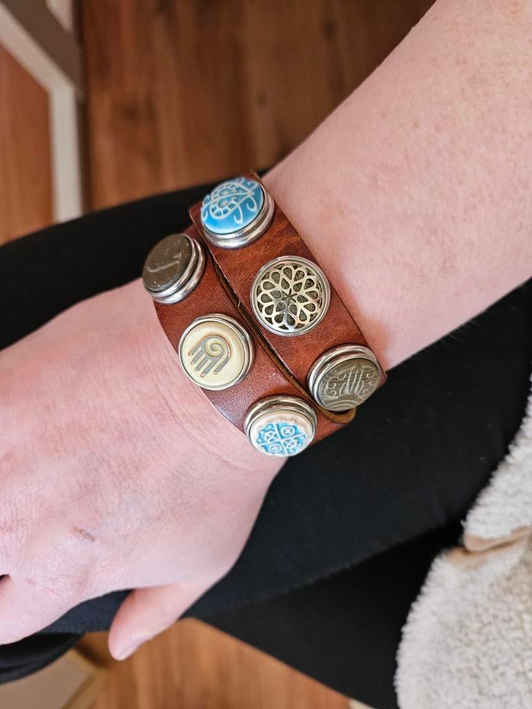 Leren armband met verwisselbare Noosa chunks, Ophalen of Verzenden, Gebruikt, Bruin, Leer