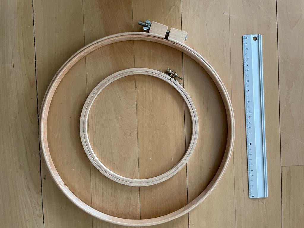 Borduurringen / Quiltringen - 35 cm en 22 cm, Ophalen of Verzenden, Gebruikt, Handborduren, Onderdeel of Toebehoren