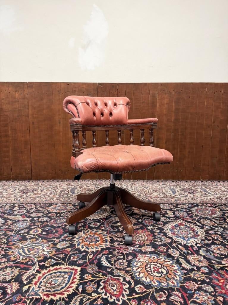 Engelse Chesterfield Captain Chair Bureaustoel, Ophalen