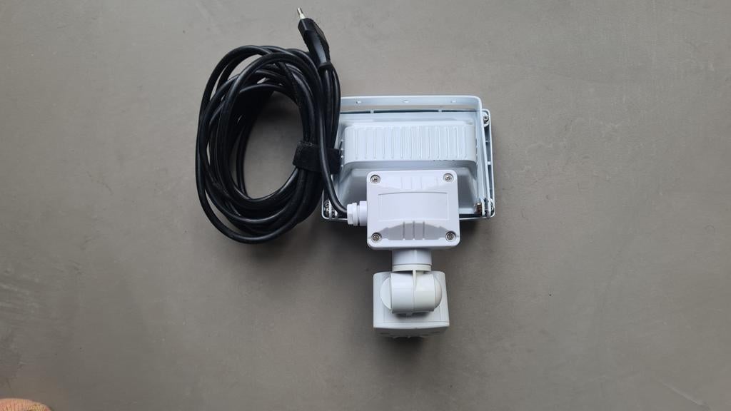 LED Buitenlamp met Bewegingssensor - Wit, Tuin en Terras, Kunststof, Minder dan 50 watt, Led, Overige typen