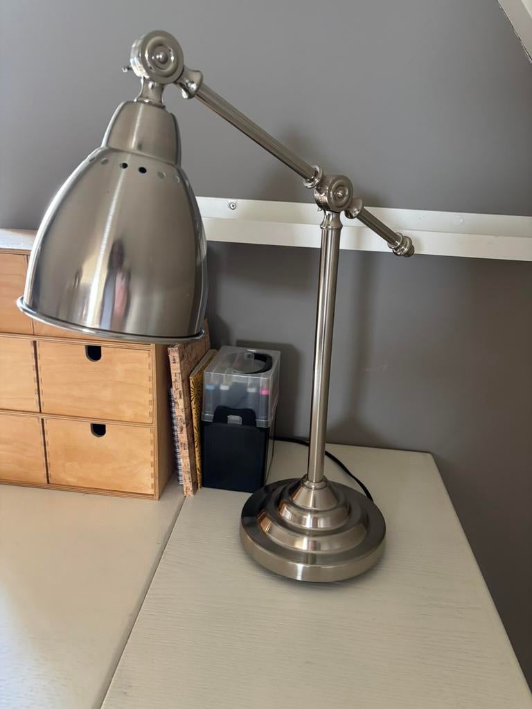 Leuk bureaulampje, Ophalen, Zo goed als nieuw, Minder dan 50 cm