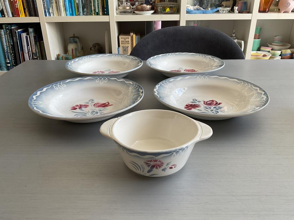 4x soepbord en 1x soepkom Digoin Sarreguemines Juliette, Antiek en Kunst, Antiek | Servies los, Ophalen of Verzenden