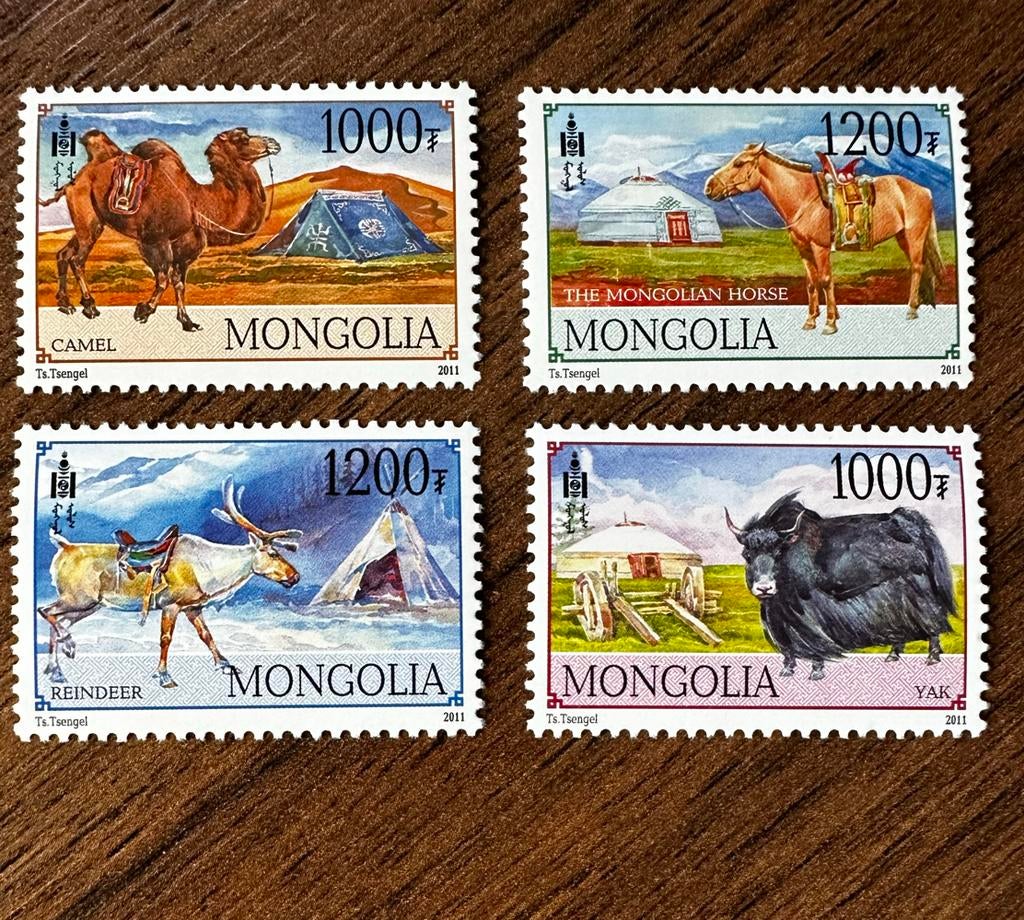 Mongolië 2011 postfris Dieren: Kameel, Paard, Rendier, Yak, Ophalen of Verzenden, Postfris