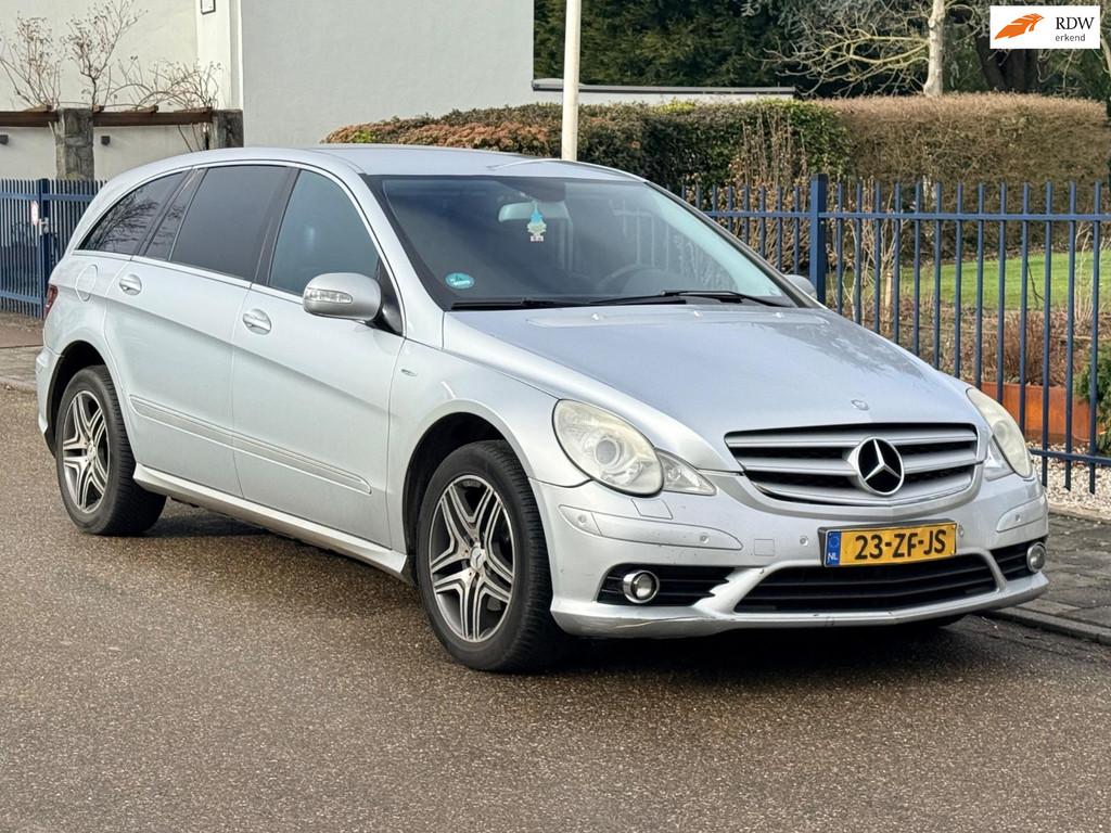 Mercedes-Benz R-klasse 320 CDI Lang 4-Matic AMG SPORT / expo, Automaat, 2240 kg, Zwart, Bedrijf