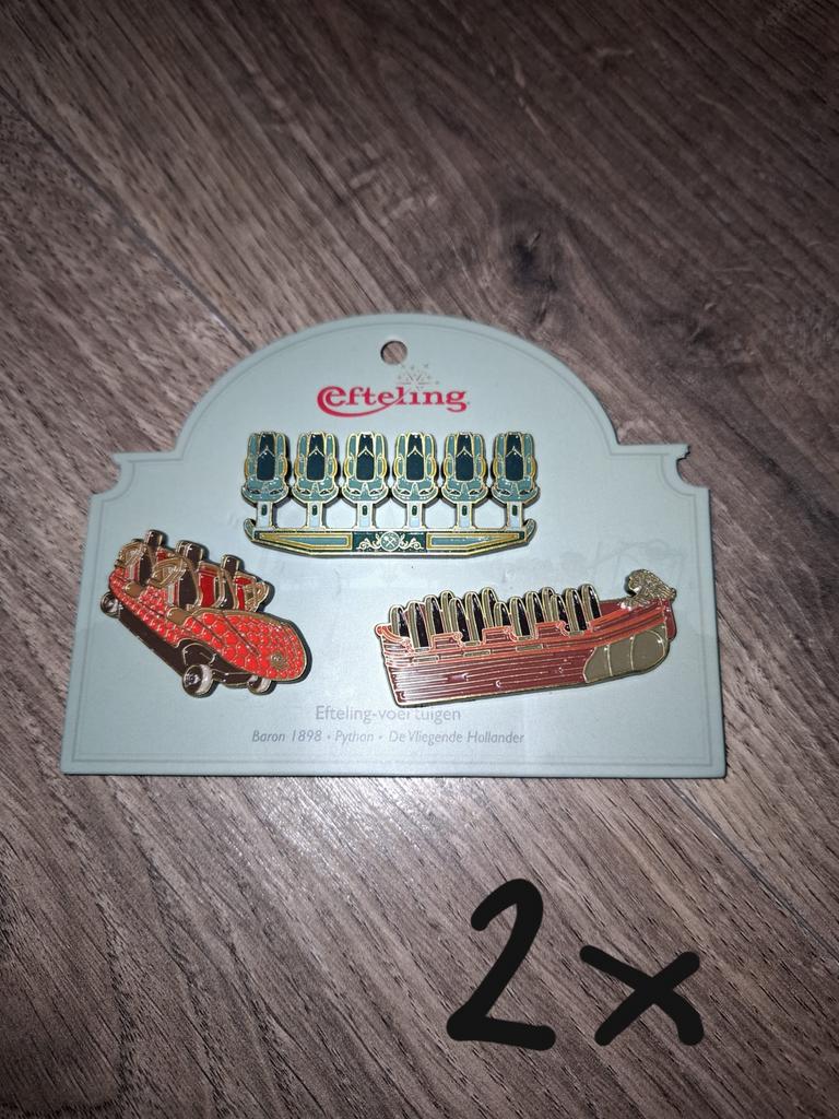 Efteling Pinset Achtbaankarretjes: Baron, Python, Vliegende, Verzamelen, Efteling, Ophalen, Nieuw, Button of Speldje