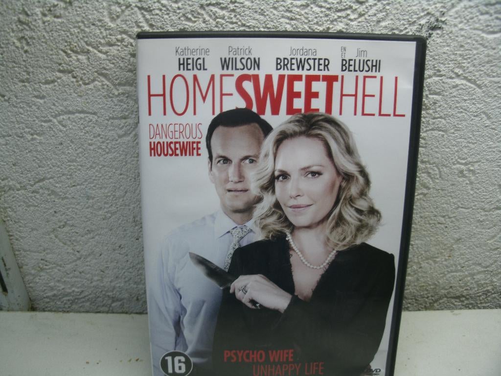 dvd 48b home sweet hell, Alle leeftijden, Ophalen of Verzenden, Zo goed als nieuw, Actiekomedie