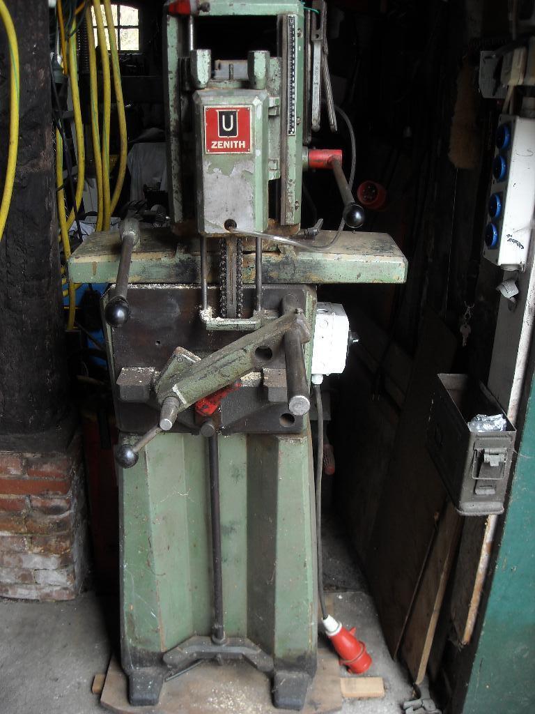 ketting frees zenith, Benzine, Gebruikt, Kettingfrees, Ophalen