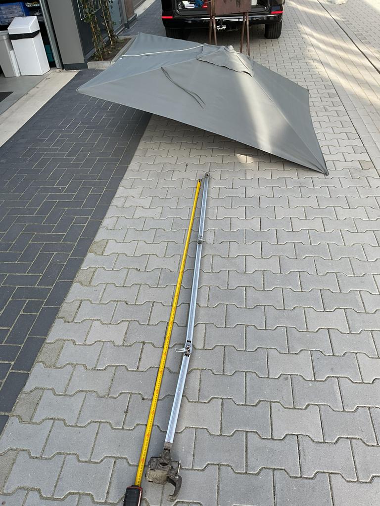 Muur parasol, Tuin en Terras, Ophalen, Zo goed als nieuw