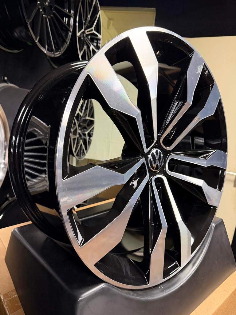 19 / 20 inch velgen voor Volkswagen Suzuka look 5x112 T-Roc, 19 inch, Velg(en), Nieuw, Ophalen of Verzenden