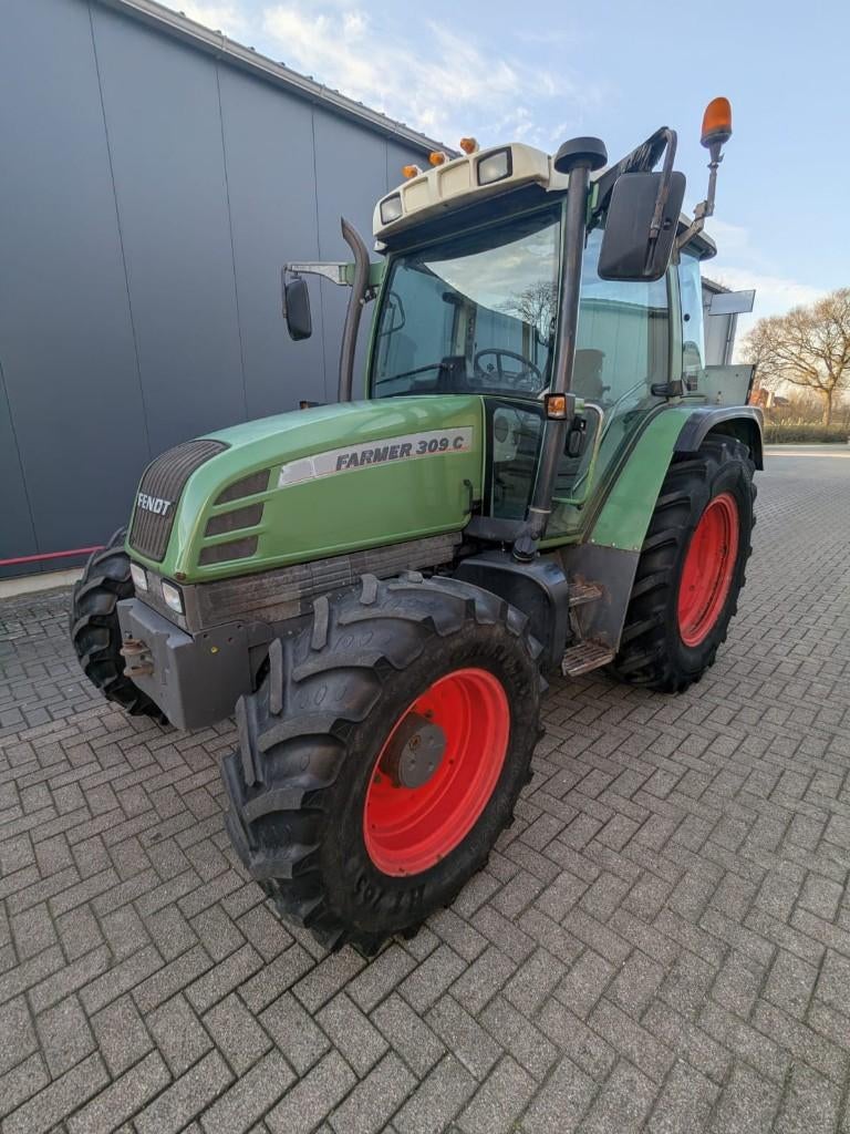 Fendt 309 C  + John Deere 6210 +  JD 3650, 80 tot 120 Pk, Gebruikt, Meer dan 10000, Ophalen of Verzenden