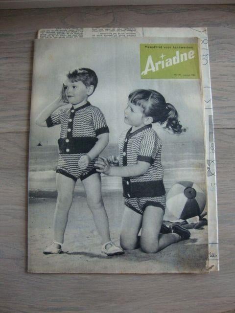 12.... ariadne mei - juni 1961, Ophalen of Verzenden, Gebruikt, Breien, Patroon of Boek