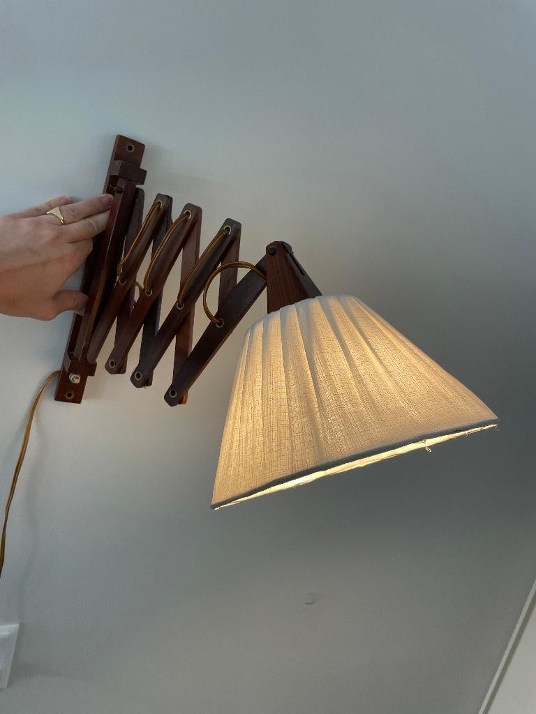 Vintage Jaren '50 / '60 houten schaarlamp / treklamp, Huis en Inrichting, Lampen | Wandlampen, Ophalen of Verzenden, Gebruikt
