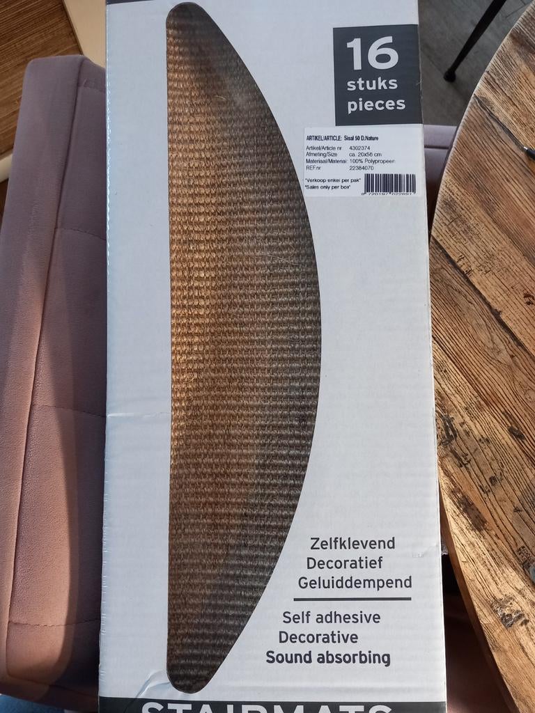 Traptreden bekleding, Ophalen, Nieuw, Plinten