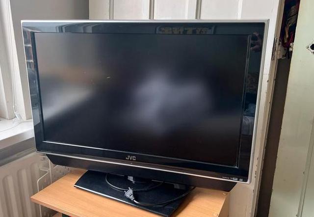 JVC TV 80cm LT-32P80BU, Gebruikt, 50 Hz, 80 tot 100 cm, Ophalen