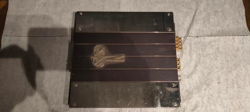 Versterker ground zero hydrogen gzha 4150x, Ophalen