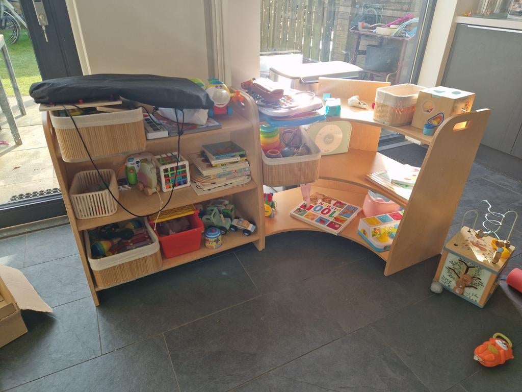 Montessori speelgoed kast, Ophalen, Nieuw, Kast
