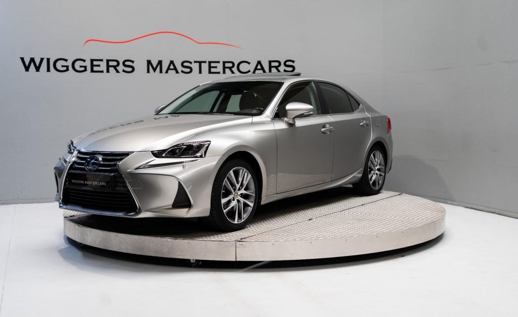 Lexus IS 300H HYBRID BUS.Line Pro, El.sch.dak, Ad.Cruise, La, Automaat, Gebruikt, Met garantie (alle), Stoelverwarming