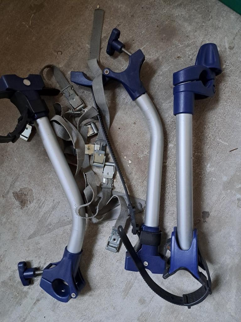 4x Fietsgoot met fietsklemmen en spanbandjes, Ophalen of Verzenden, 3 fietsen of meer, Gebruikt