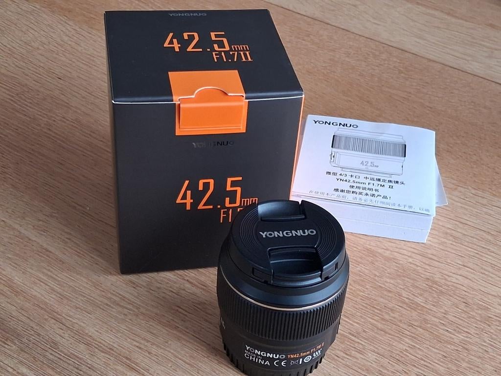 Yongnuo YN42.5mm F1.7 M II lens voor Micro Four Thirds, Audio, Tv en Foto, Fotografie | Lenzen en Objectieven, Zo goed als nieuw