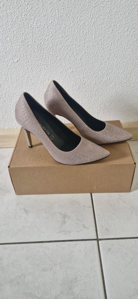 Tamaris pumps champagne kleurige glitterschoen met stielloha, Tamaris, Pumps, Overige kleuren, Ophalen of Verzenden