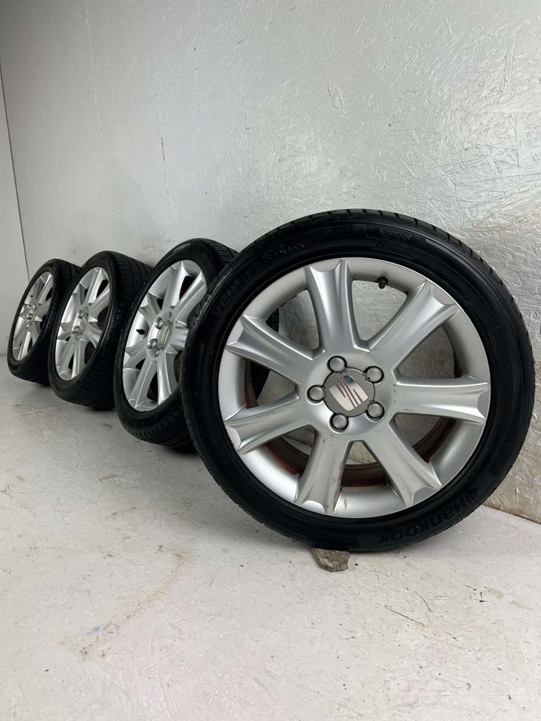 Originele Seat Leon Altea velgen 17" 5x112 zomerset 8mm!