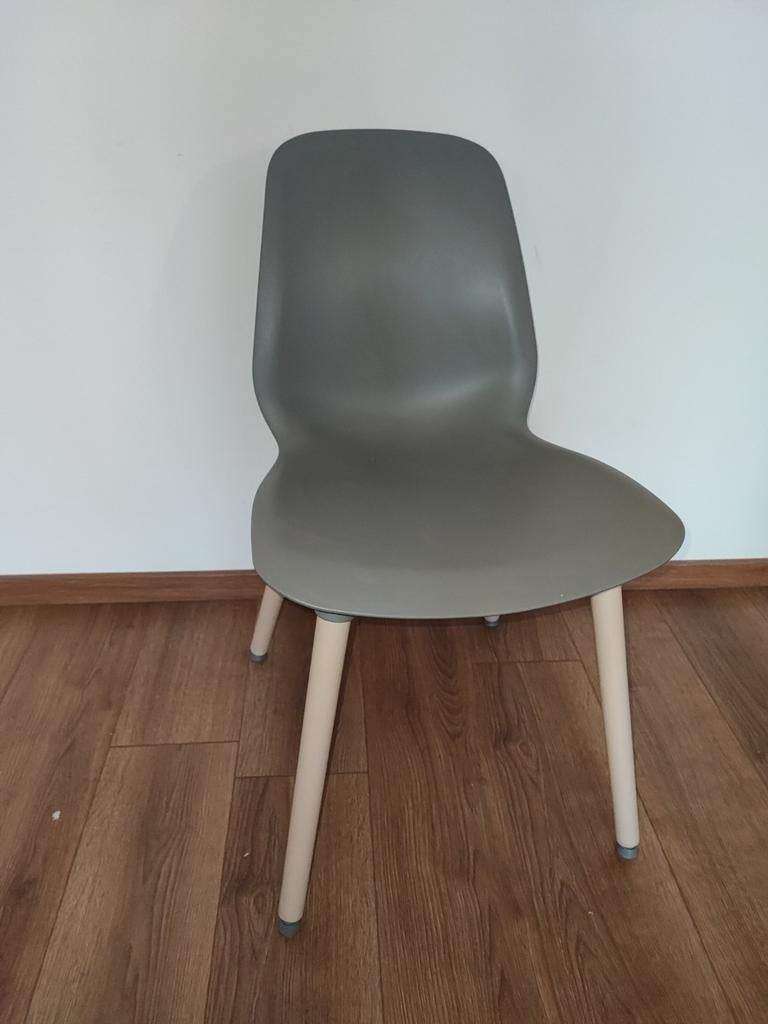 IKEA Leifarne Eetkamerstoel - Modern en Comfortabel, Hout, Gebruikt, Ophalen of Verzenden, Modern Scandinavisch