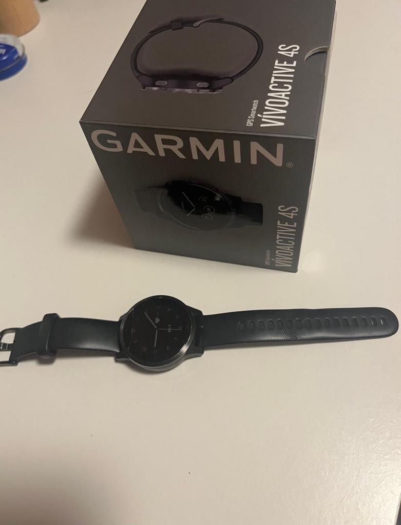 Garmin Vivoactive 4S, Sieraden, Tassen en Uiterlijk, Smartwatches, Ophalen, Gebruikt, Zwart, Android