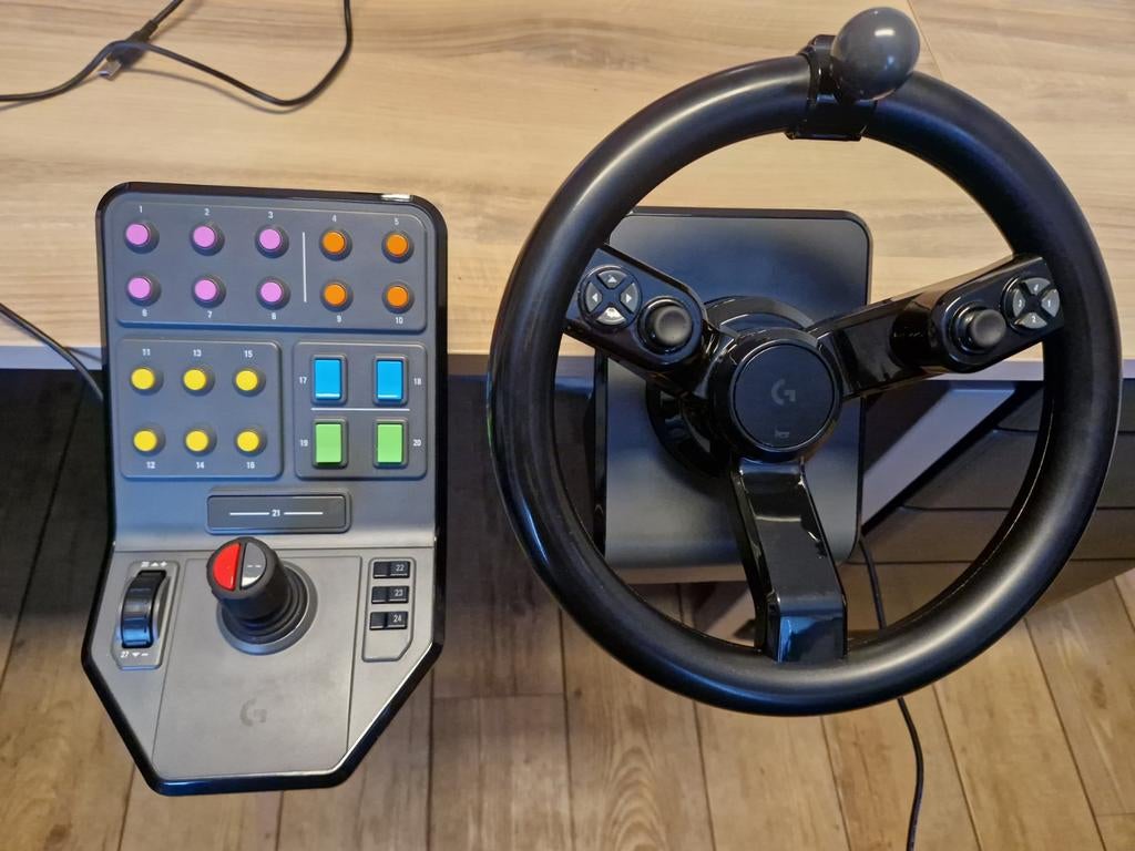 Logitech Heavy Equipment Bundle stuur en zijpaneel, Ophalen of Verzenden