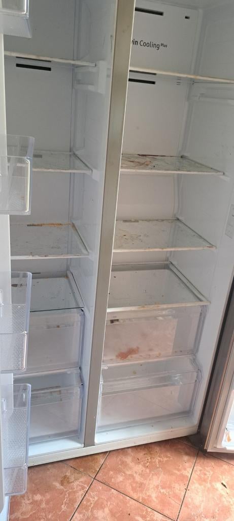 Amerikaanse koelkast, Witgoed en Apparatuur, Koelkasten en IJskasten, Gebruikt, 200 liter of meer, 60 cm of meer, Met aparte vriezer