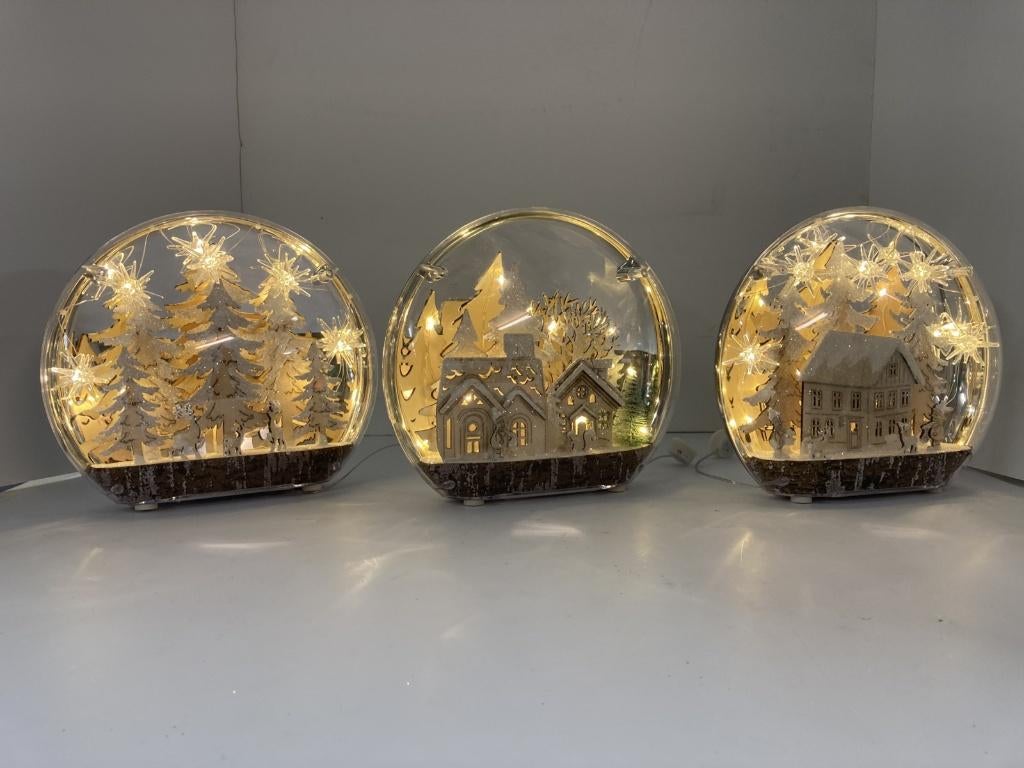 Kerstbol Ovaal met Houten Decoratie verlichting., Ophalen, Nieuw