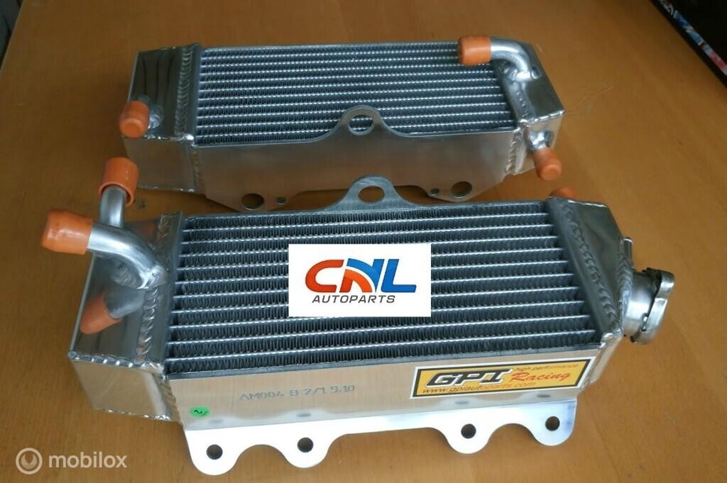 Radiateur + slangen YAMAHA YZF250 YZ250F 01 02 03 04 05, Motoren, Nieuw, Ophalen of Verzenden